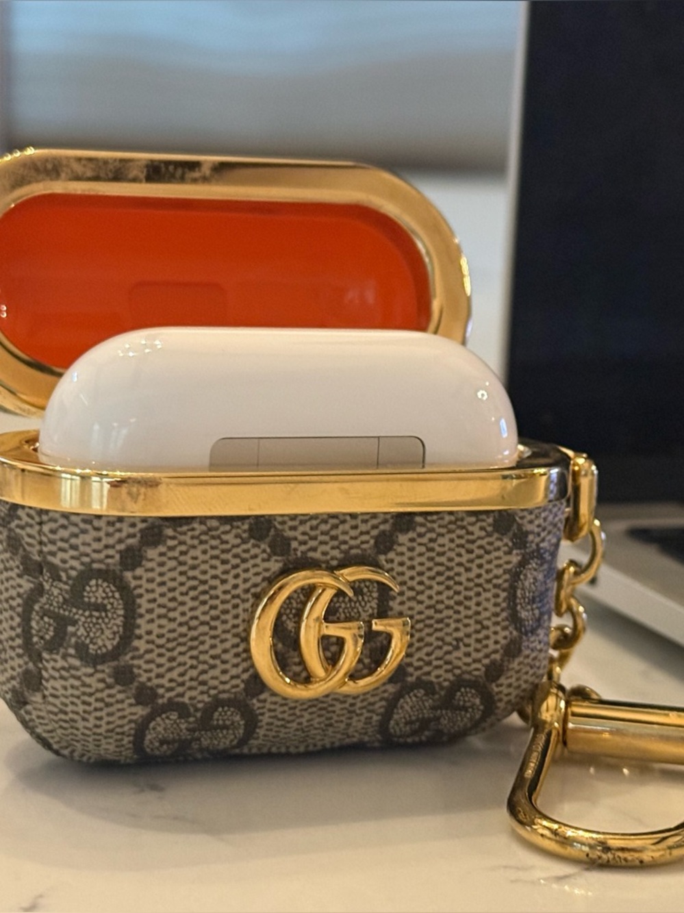 Gucci GG Marmont Supreme Monogram AirPods Case - Beige, Gold & Orange. RARE